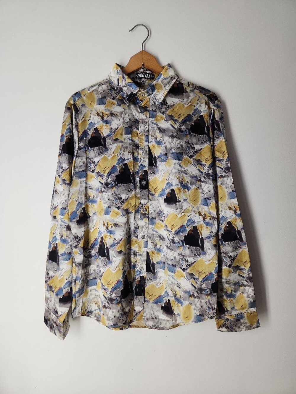 Zeroyaa men's button down satin shirt sz M abstract artistic party long sleeves